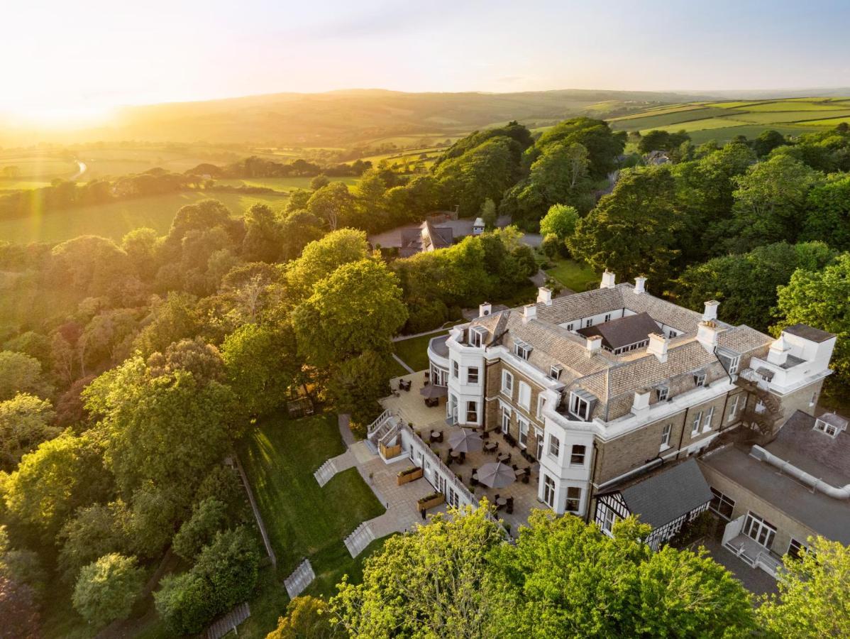 Trenython Manor Resort Фовей Экстерьер фото